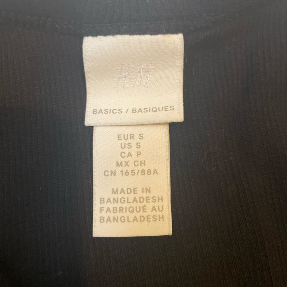 H&M Black Basic Tank - Picture 3 of 3
